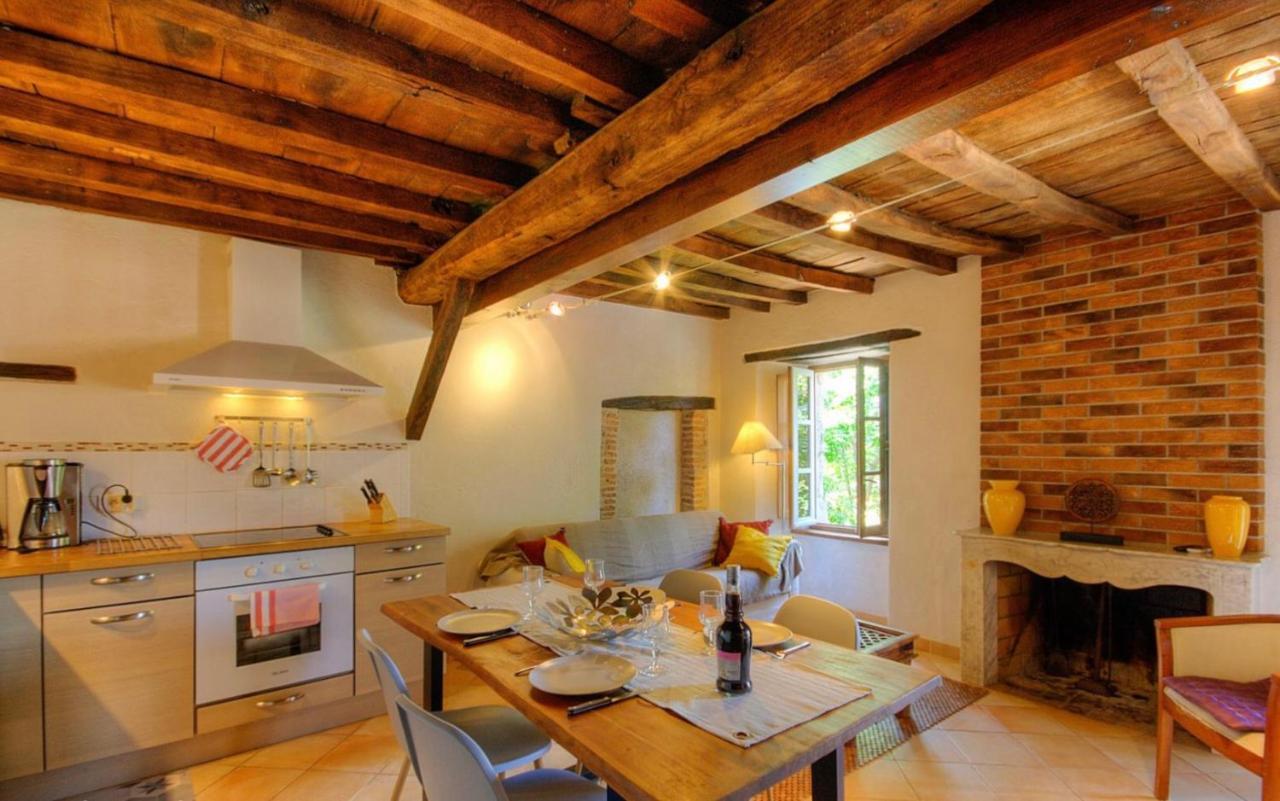 Résidence A CASA VECCHIA gites de charme avec JACUZZI proche Ajaccio Peri Exterior foto