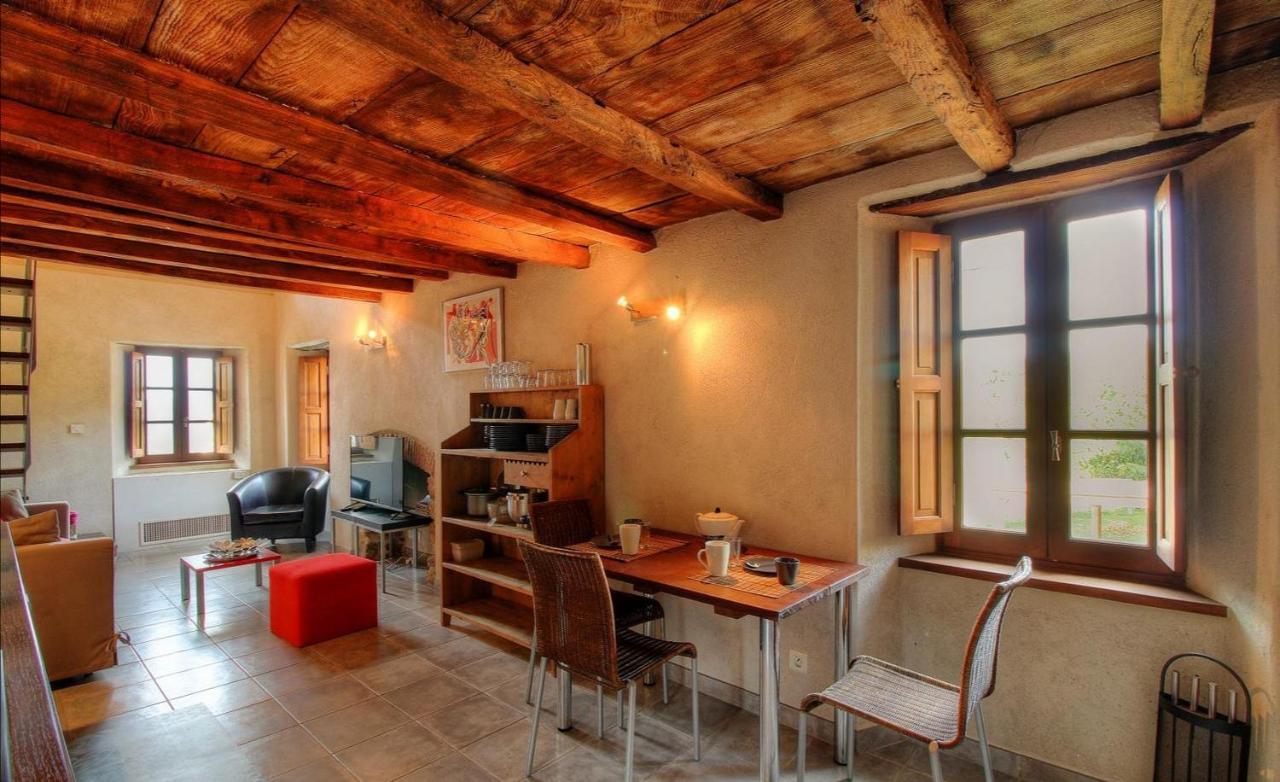 Résidence A CASA VECCHIA gites de charme avec JACUZZI proche Ajaccio Peri Exterior foto