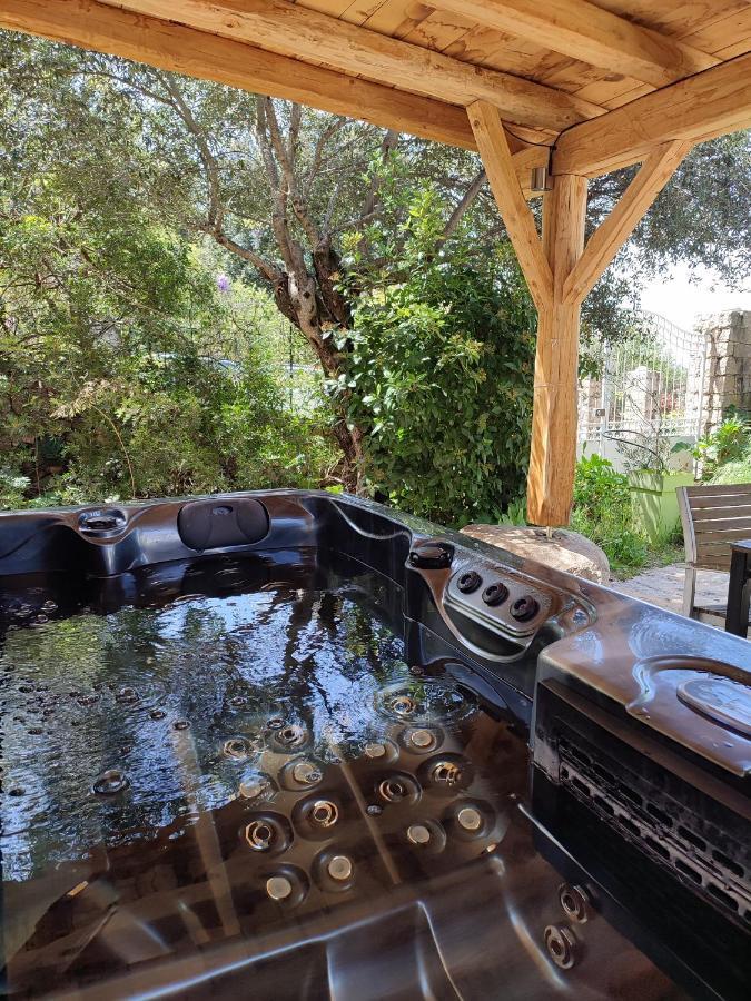 Résidence A CASA VECCHIA gites de charme avec JACUZZI proche Ajaccio Peri Exterior foto