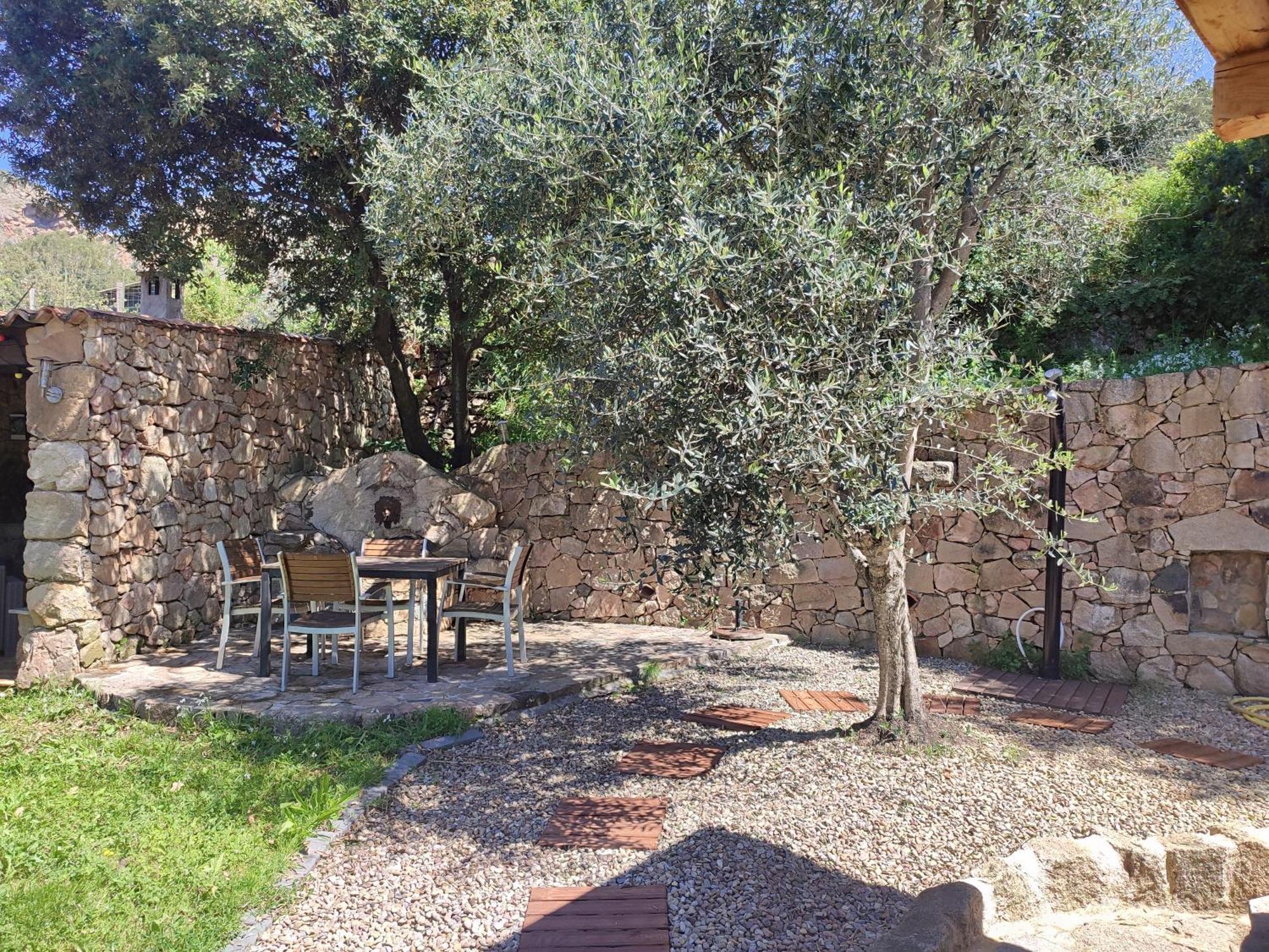 Résidence A CASA VECCHIA gites de charme avec JACUZZI proche Ajaccio Peri Exterior foto
